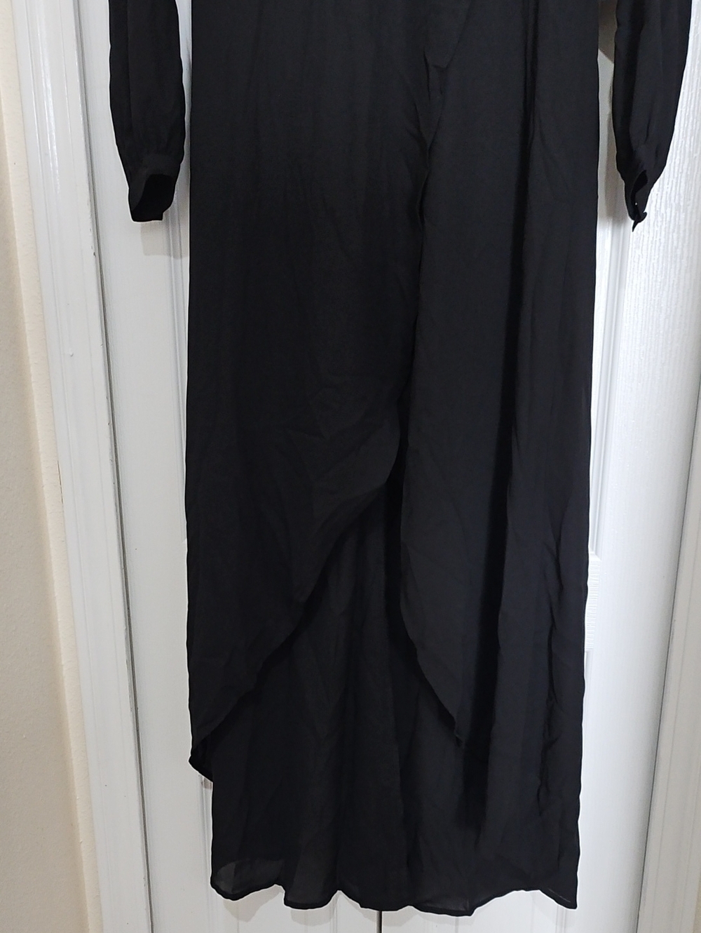 NWT Lulu's Black Long Sleeve Faux Wrap Maxi Dress Women's Size S Elegant Formal. - Picture 4 of 11